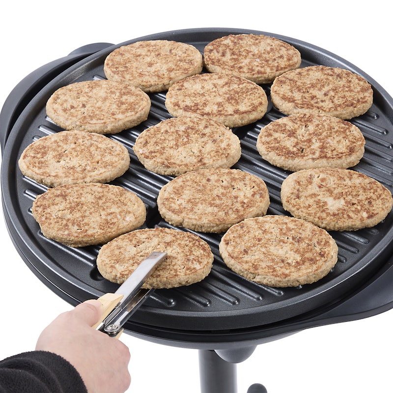Outdoor 12+ Serving Domed Electric Grill 5