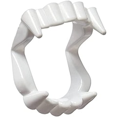 12 Plastic Vampire Fangs