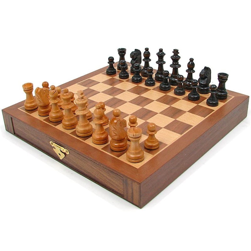 Magnetized Wood Chess Set 1