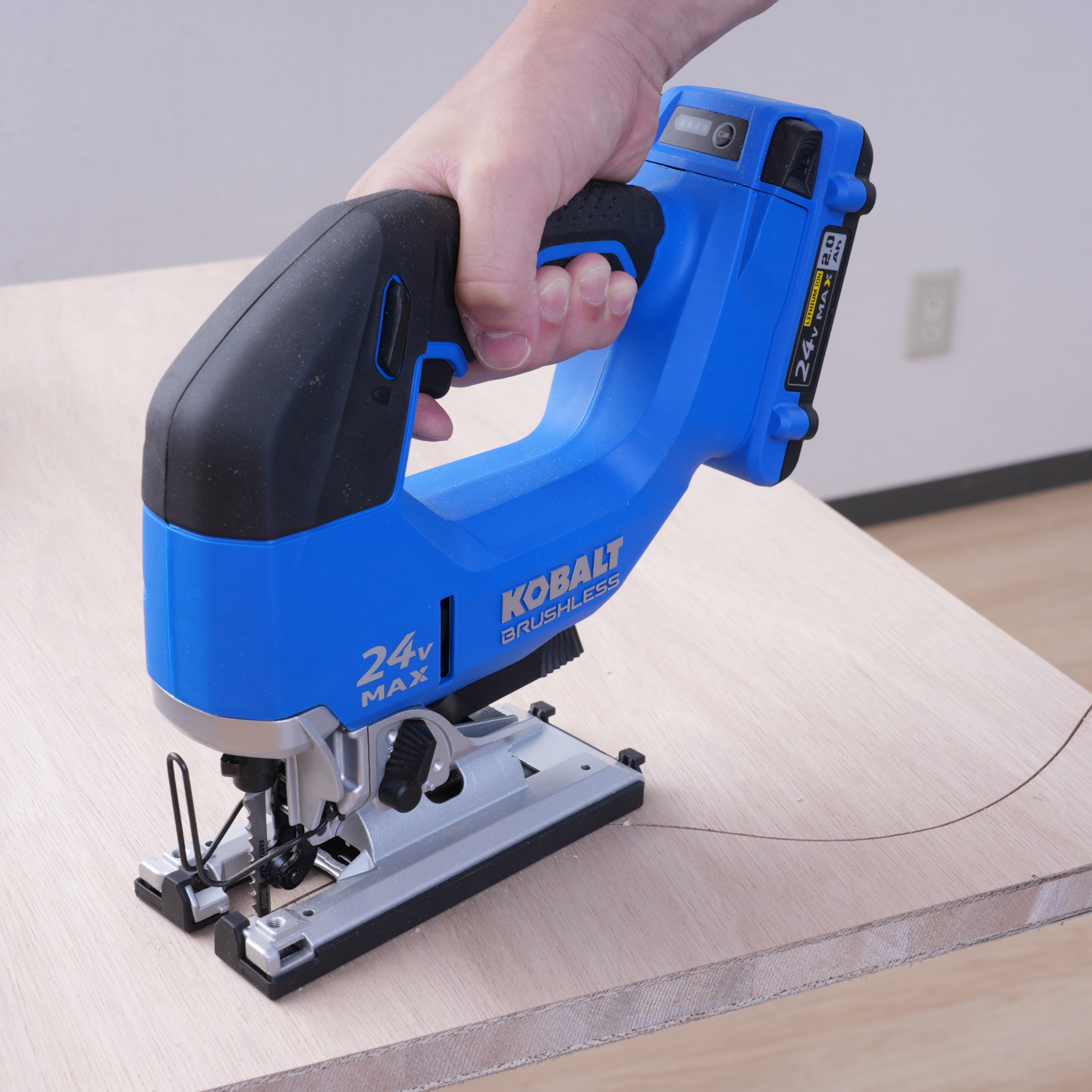 24-Volt Max Variable Speed Jigsaw 8