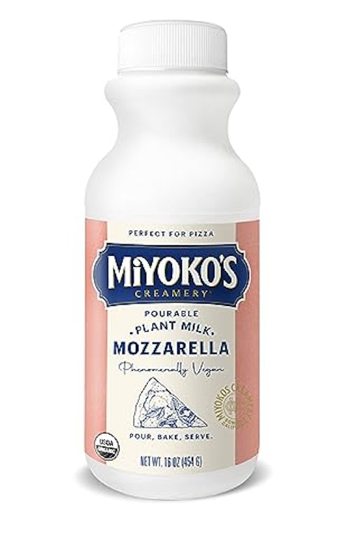 Pourable Plant Milk Mozzarella 1