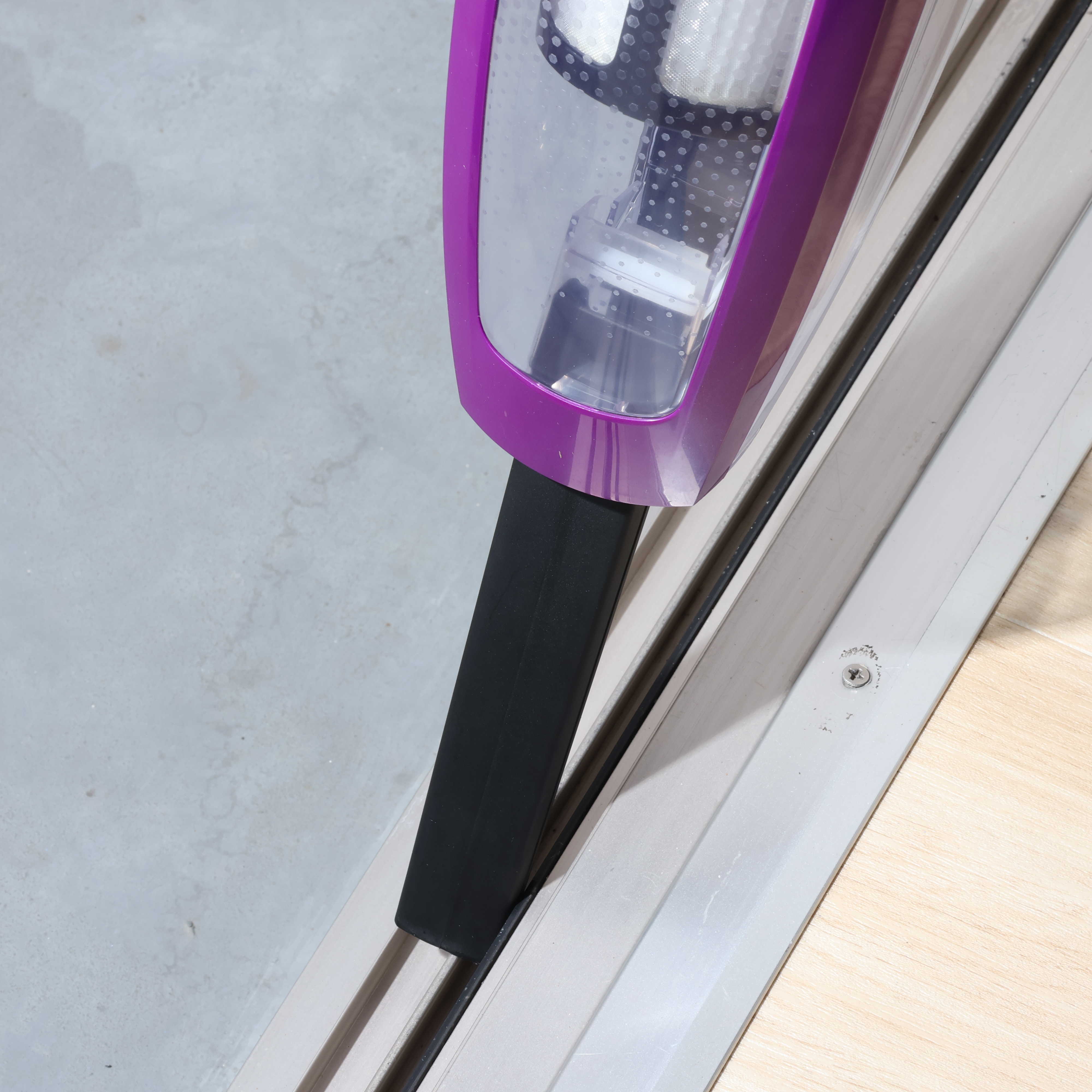 Pet Hair Eraser Lithium Ion Cordless Pet Hand Vacuum 13