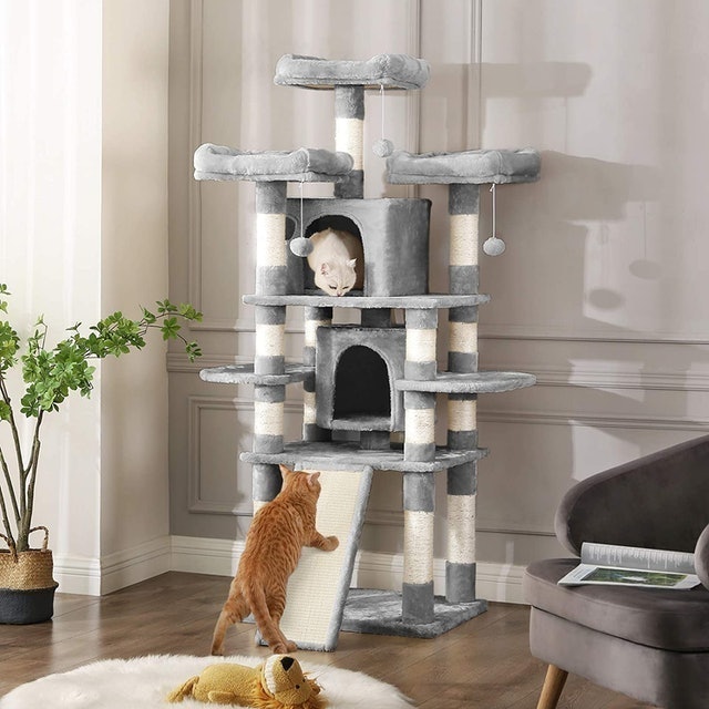 67 Inch Multi-Level Cat Tree 2
