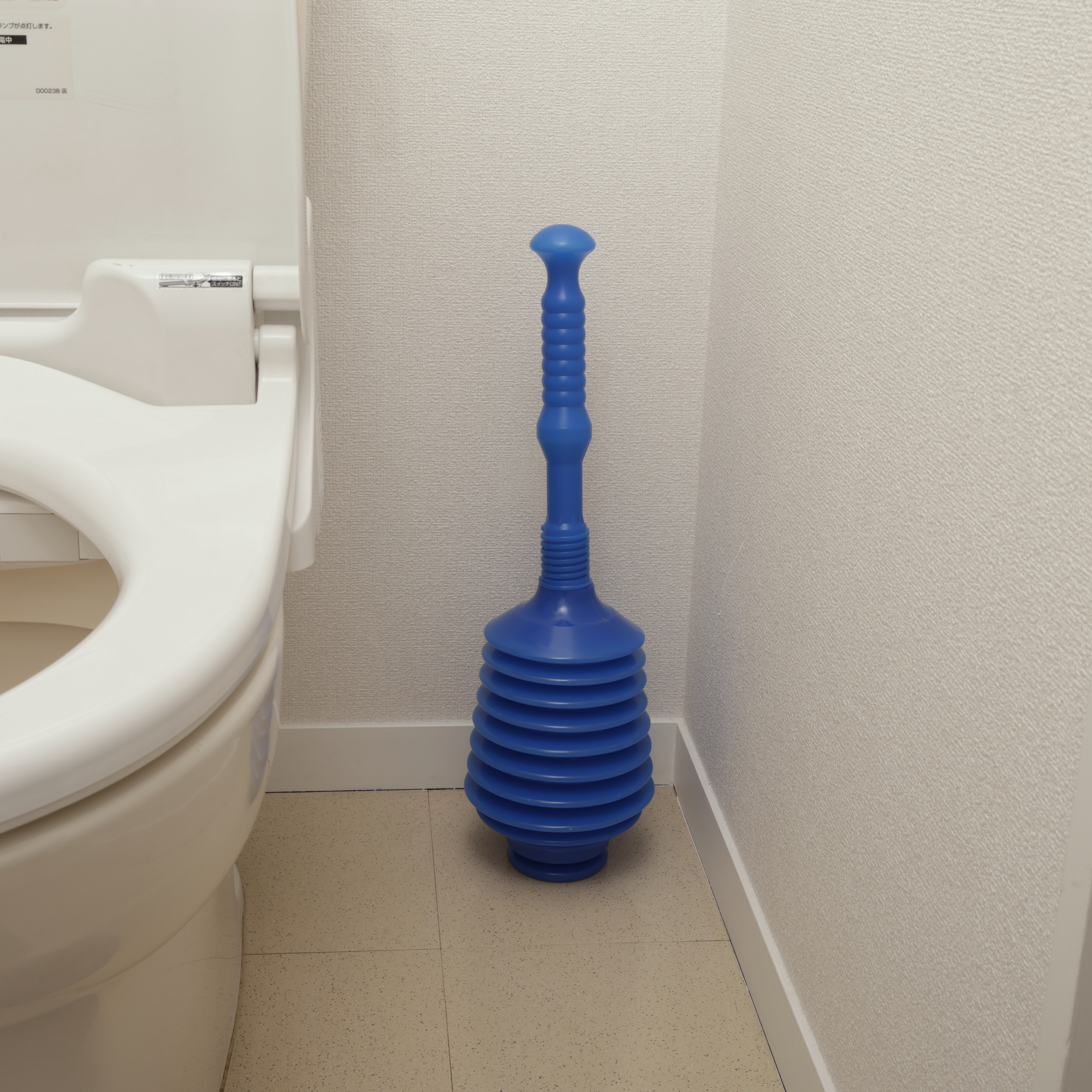 Accordion Toilet Plunger 5