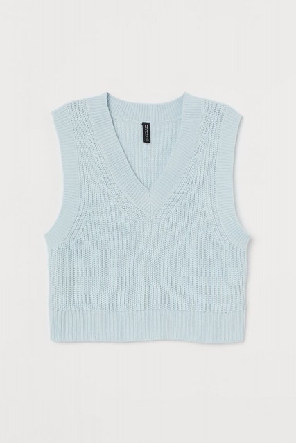 10 Best Pastel Sweaters in 2022 (Uniqlo, Sweaty Betty, and More) 5