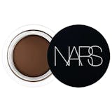 10 Best Concealers for Oily Skin in 2022 (Makeup Artist-Reviewed) 1