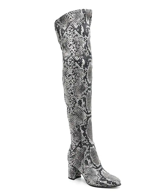 10 Best Thigh High Boots of 2026 (Stuart Weitzman, Jessica Simpson, and More) 3