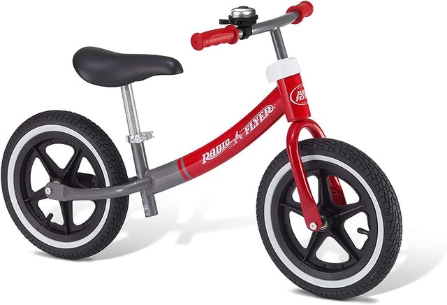 10 Best Balance Bikes in 2022 (Radio Flyer, Banana Bike, and More) 2