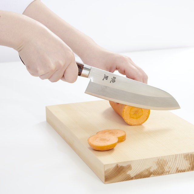 Akari Santoku Knife With Bolster 5
