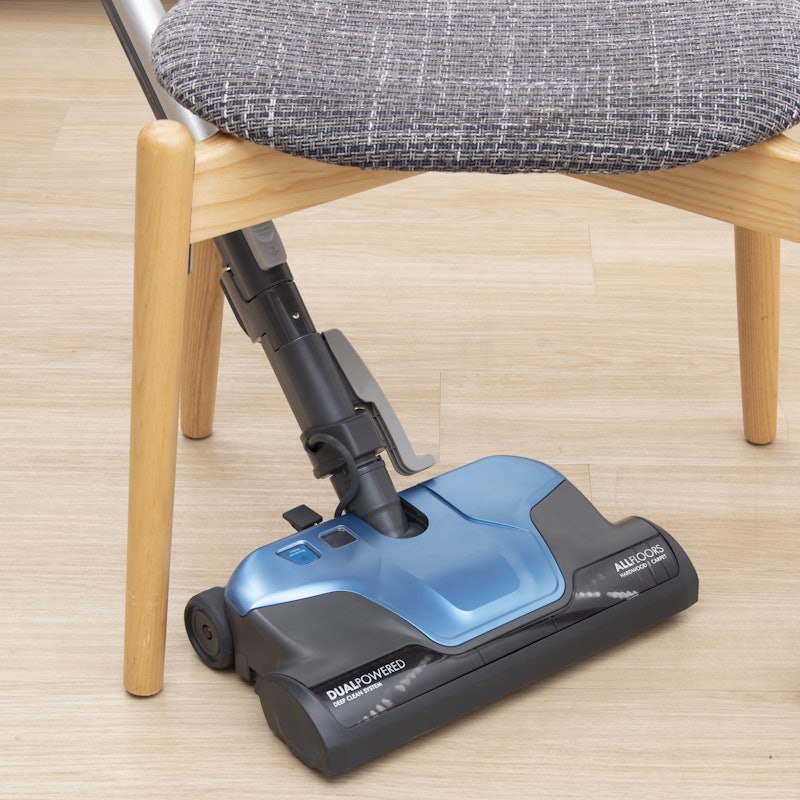 400 Series Bagged Canister Vacuum Cleaner 16