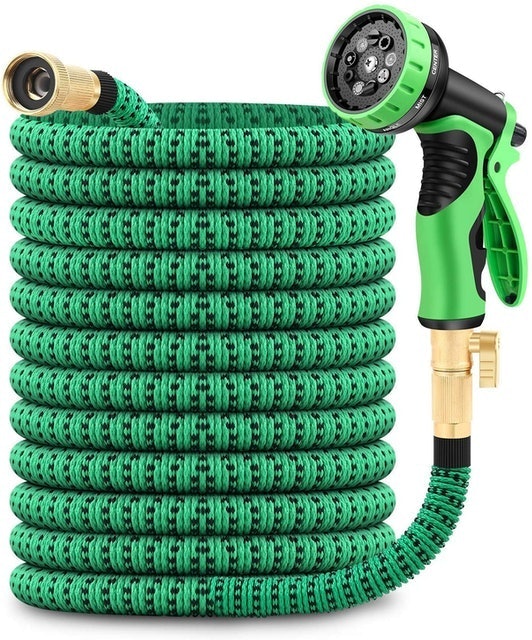 10 Best Expandable Garden Hoses in 2022 (Master Gardener-Reviewed) 5
