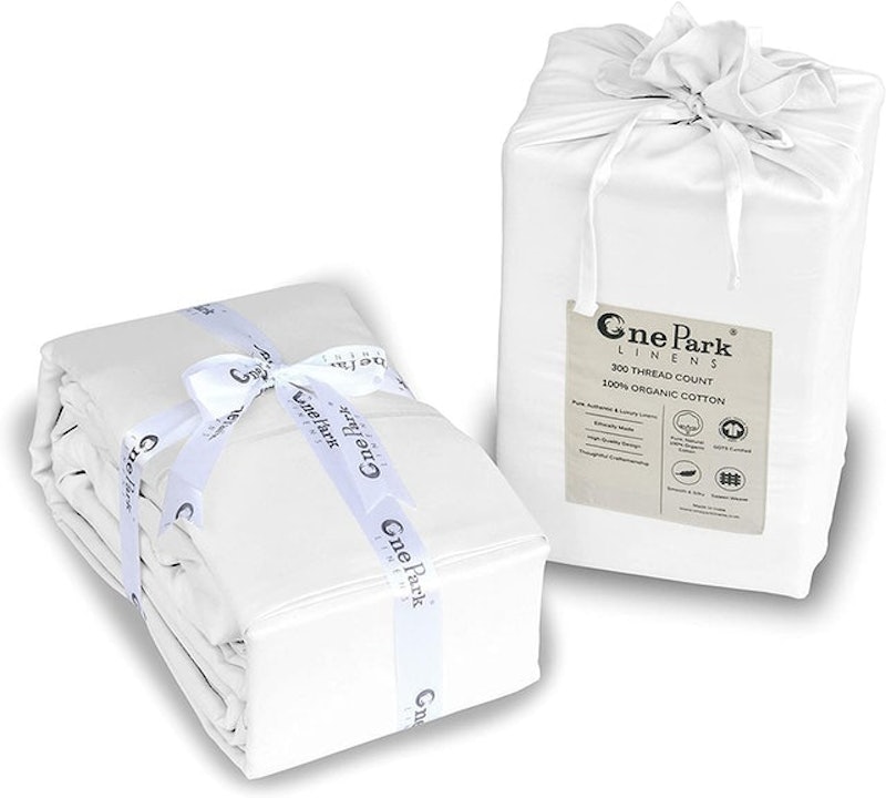 300 Thread Count Organic Cotton Sheet Set 1
