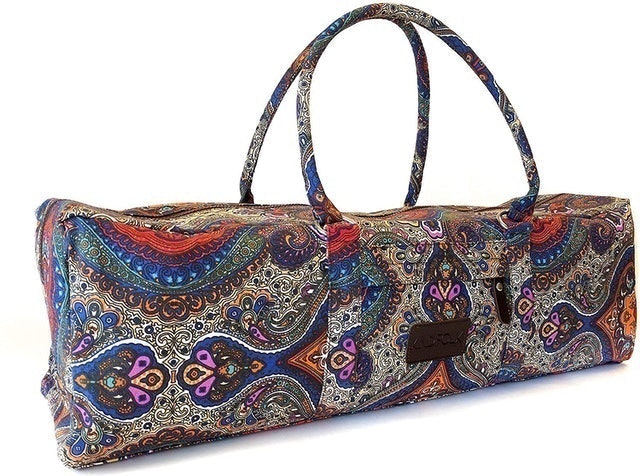 10 Best Yoga Mat Bags in 2022 (Yoga Instructor-Reviewed) 5