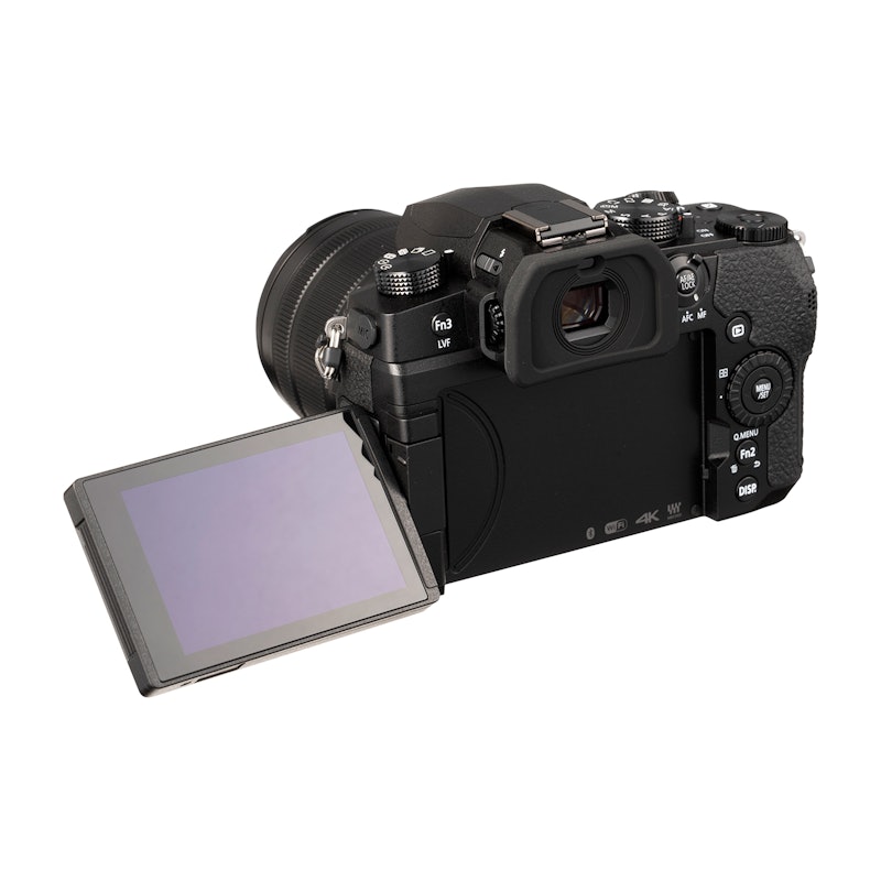 LUMIX G95 3