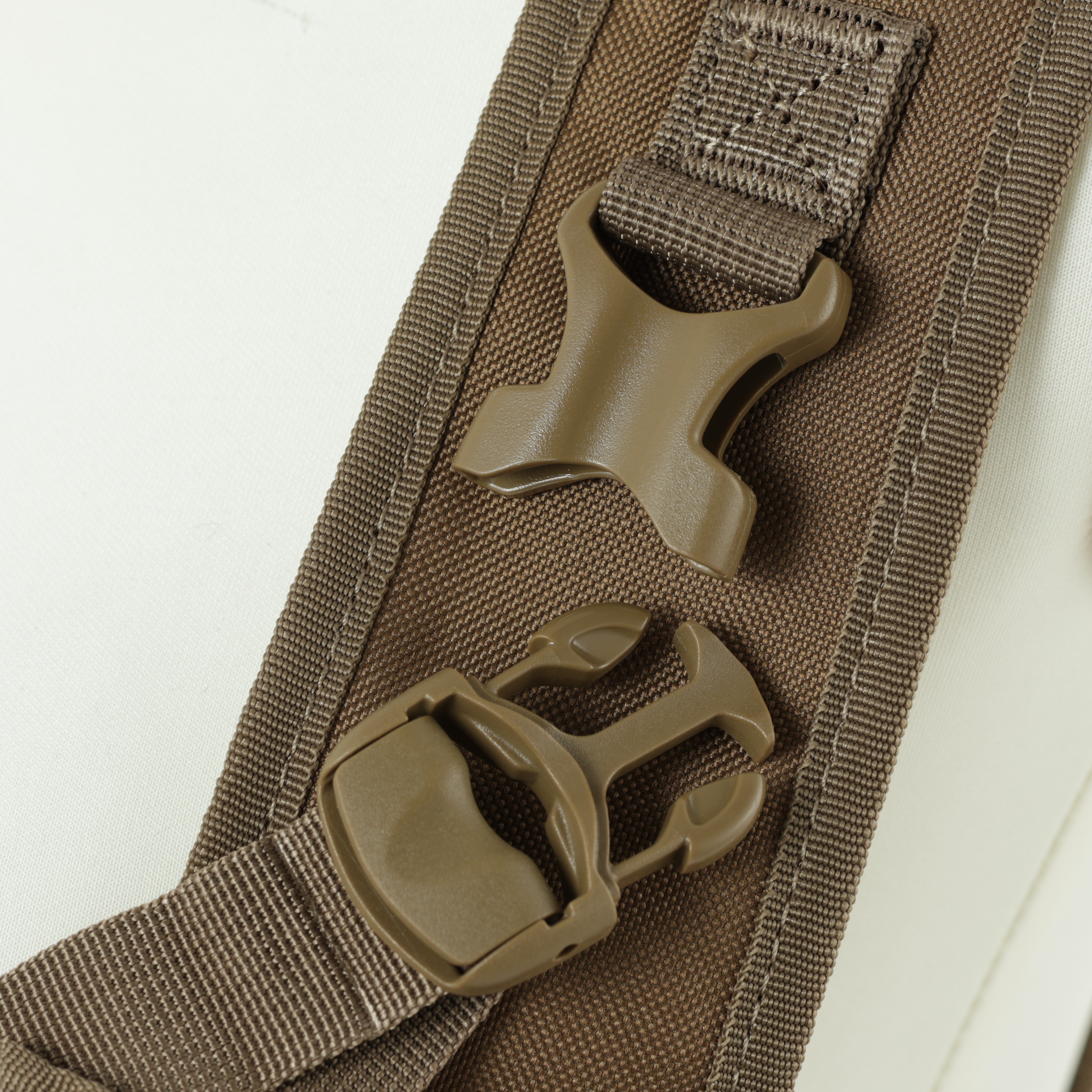 Tactical Baby Carrier 2.0 4