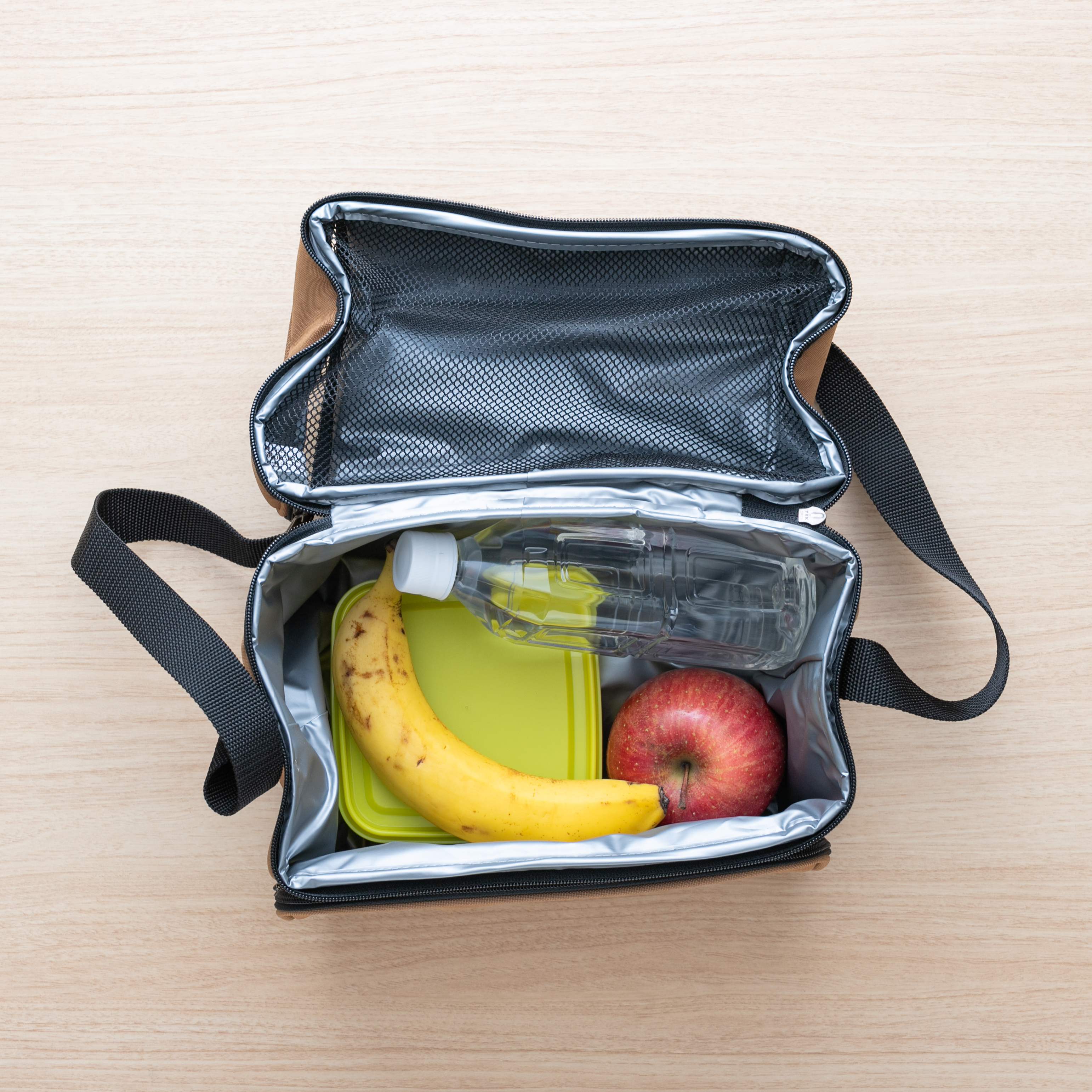 Freezable Lunch Bag 4