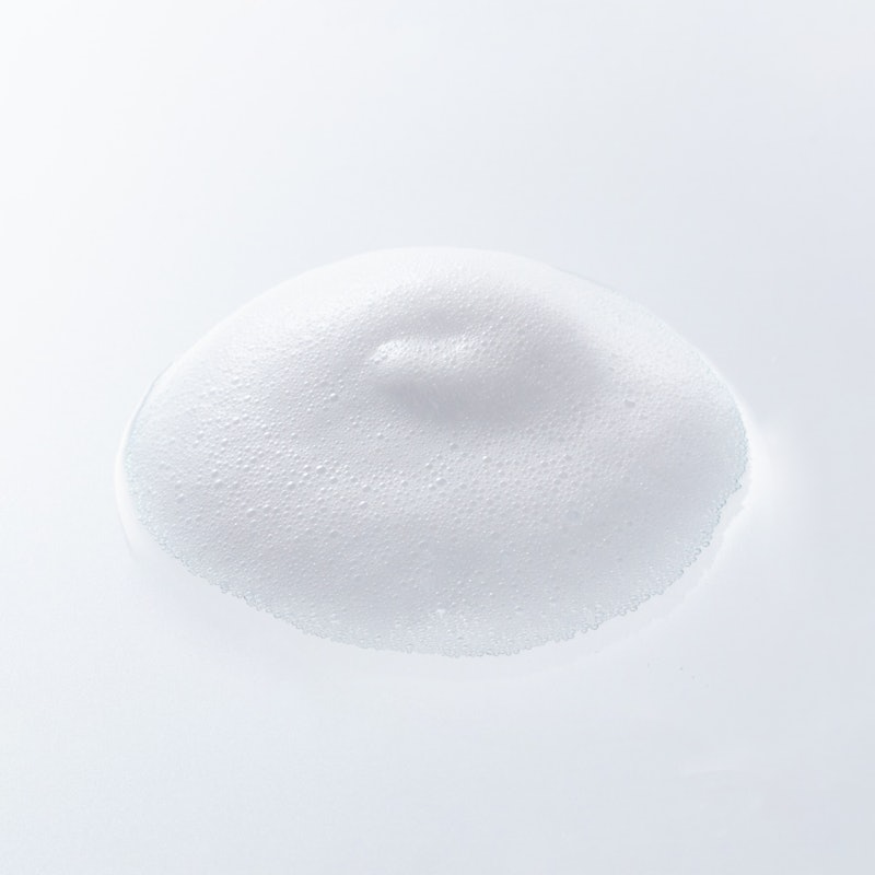 DermaControl Oil Removing Foam Wash 2