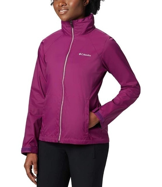10 Best Rain Jackets for Running in 2022 (Personal Trainer-Reviewed) 3