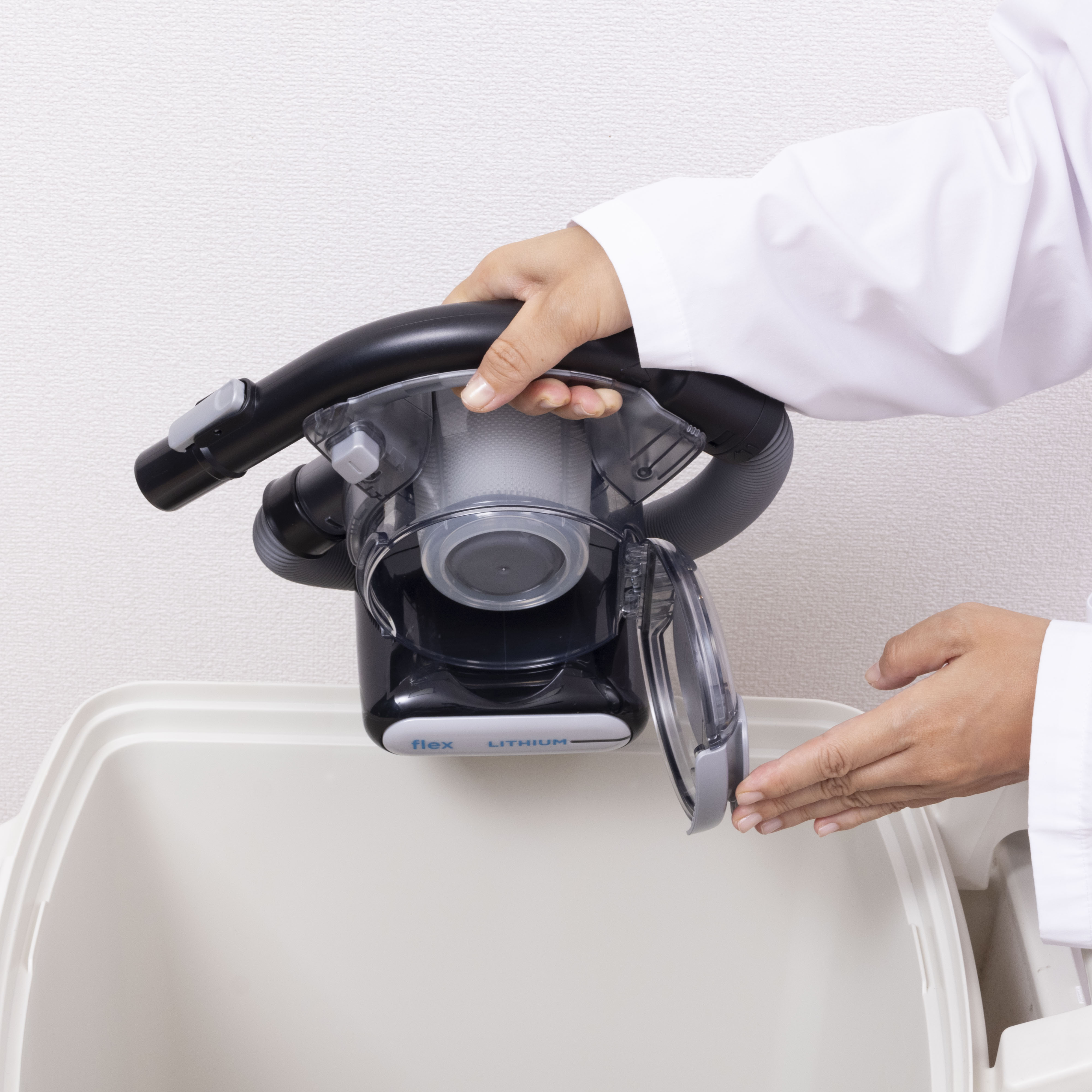 dustbuster 20V MAX Flex Handheld Vacuum With Pet Hair Brush 15