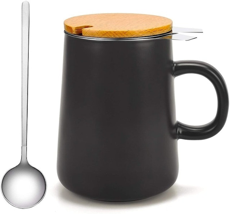 Porcelain Tea Mug with Infuser and Lid 1