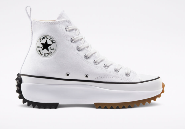 10 Best White Sneakers for Women in 2022 (Nike, adidas, and More) 3