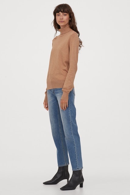 10 Best Women's Turtleneck Sweaters in 2022 (H&M, Universal Standard, and More) 2