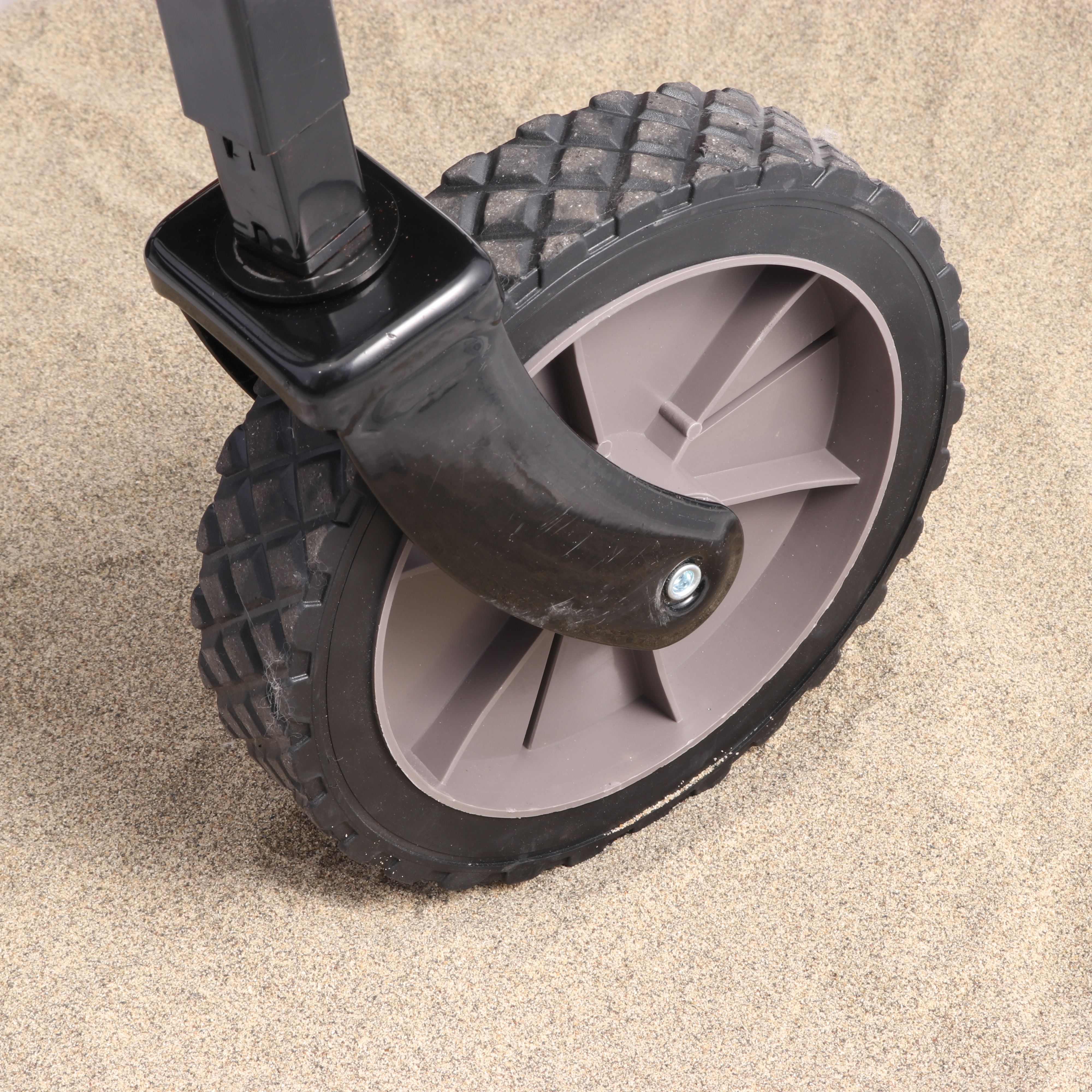 Amazon Basics Collapsible Folding Outdoor Utility Wagon 7