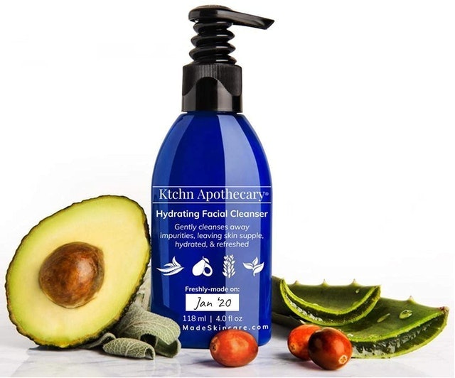 Hydrating Facial Cleanser 1