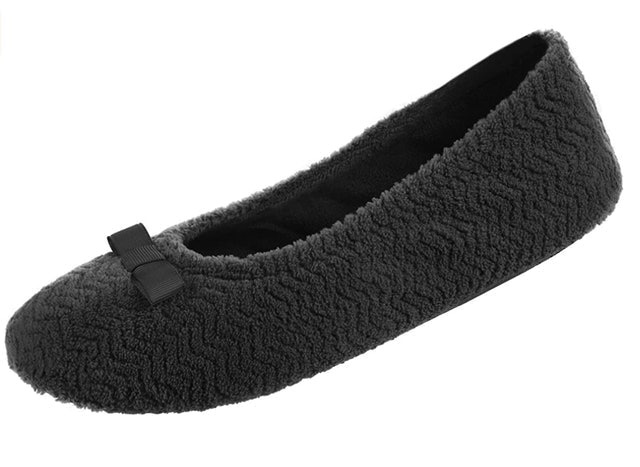 10 Best Women's Slipper Socks in 2022 (UGG, Isotoner, and More) 3