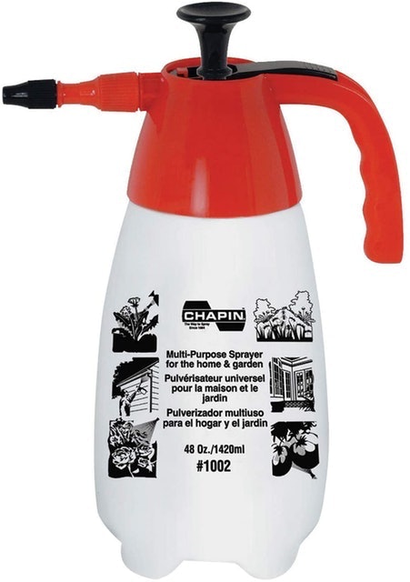 Chapin 1002 48-Ounce Hand Sprayer 1