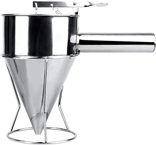 8 Best Batter Dispensers in 2022 (Chef-Reviewed) 2