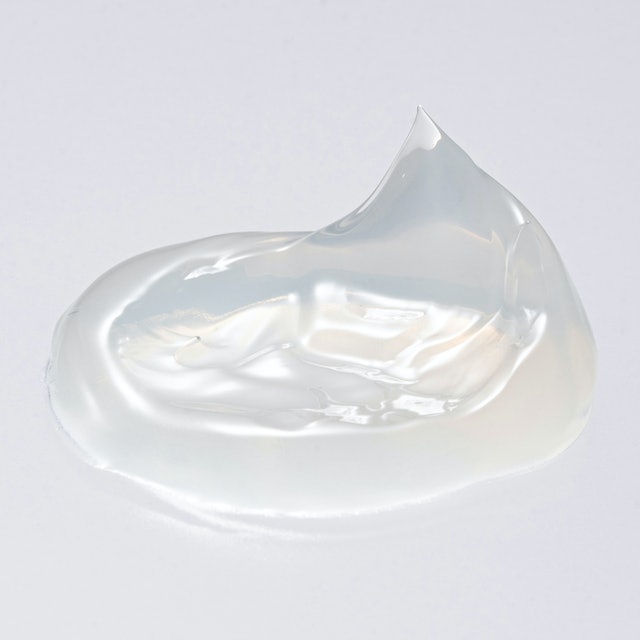 Moisturizing Cleansing 4
