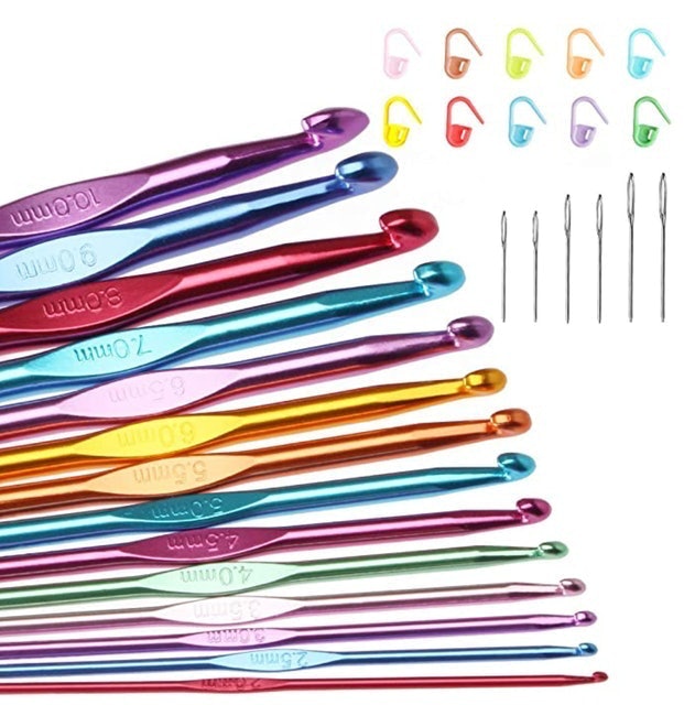 Crochet Hook Set With 14 Sizes 1