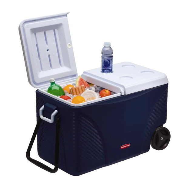 75 Qt. Blue Wheeled Cooler 1