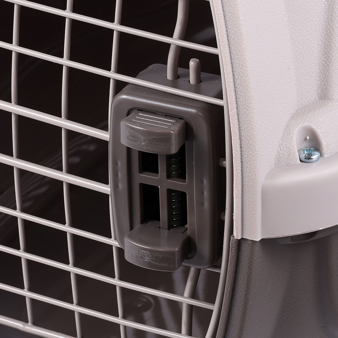 2-Door Pet Carrier 9