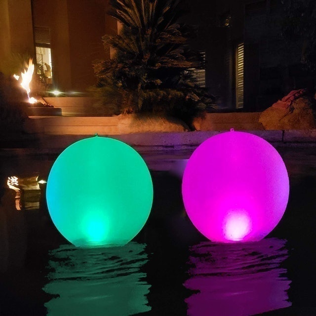 10 Best LED Pool Lights in 2022 (Blufree, ILC, and More) 4