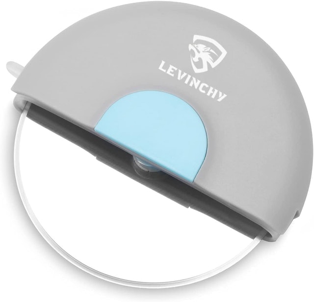 10 Best Pizza Cutters in 2022 (Italian Chef-Reviewed) 4
