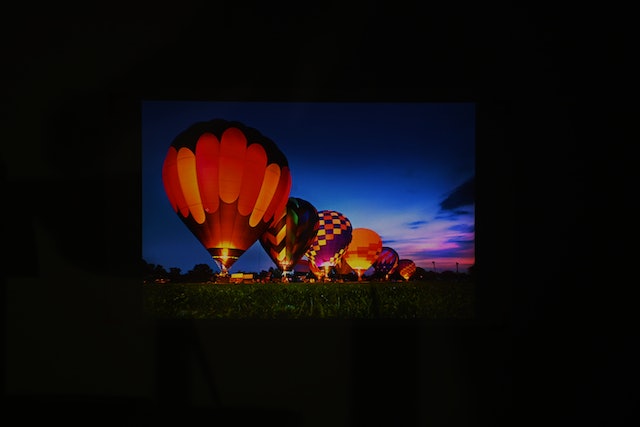 Wireless Outdoor Projector 10