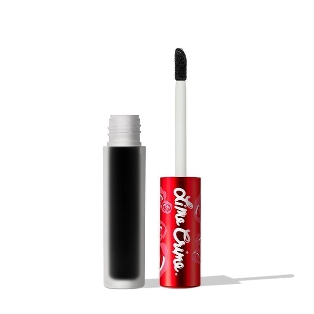 10 Best Black Lipsticks in 2022 (Makeup Artist-Reviewed) 1
