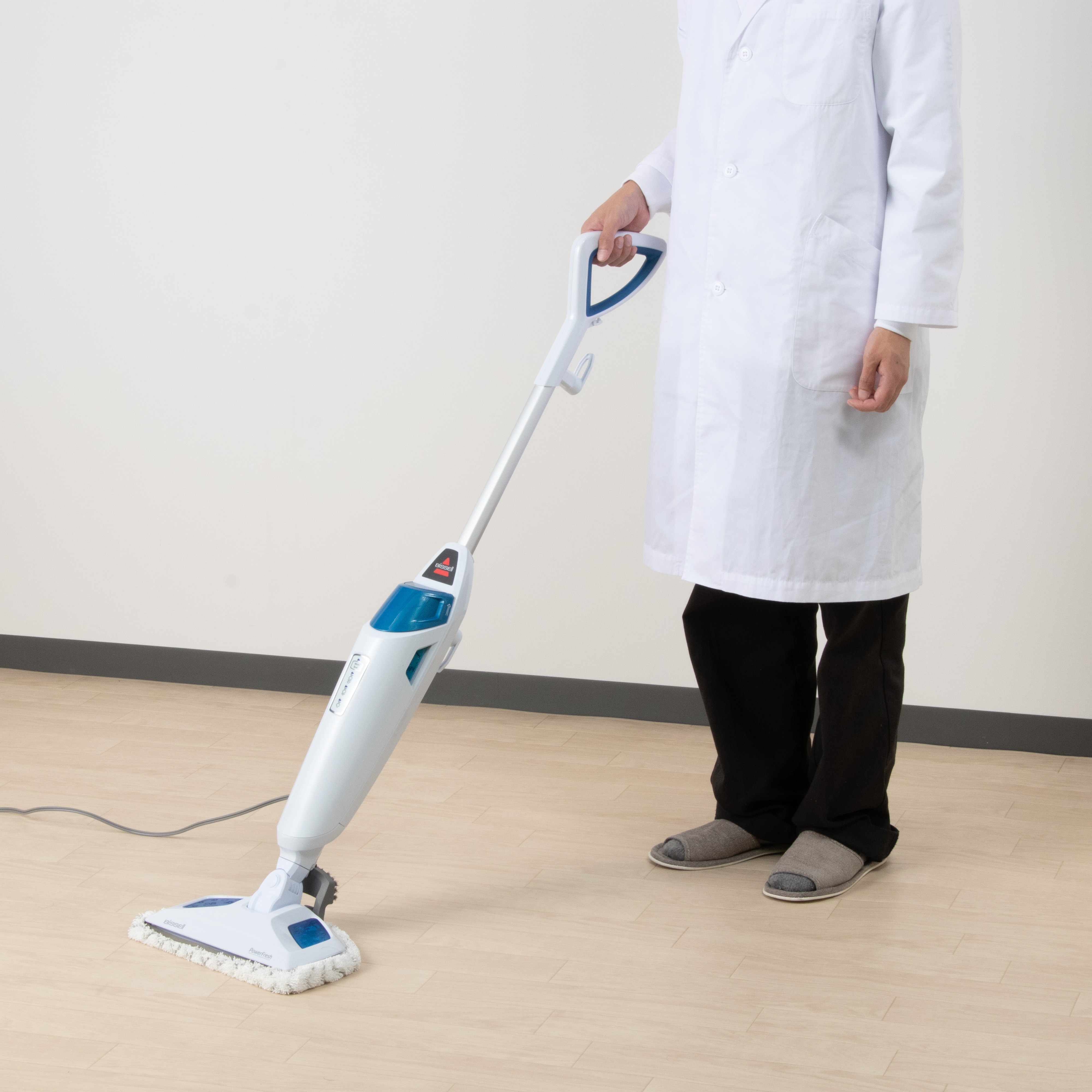PowerFresh® Scrubbing & Sanitizing Steam Mop 7