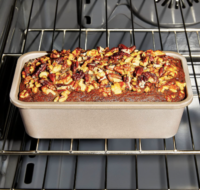 Good Grips Non-Stick Pro Loaf Pan 2