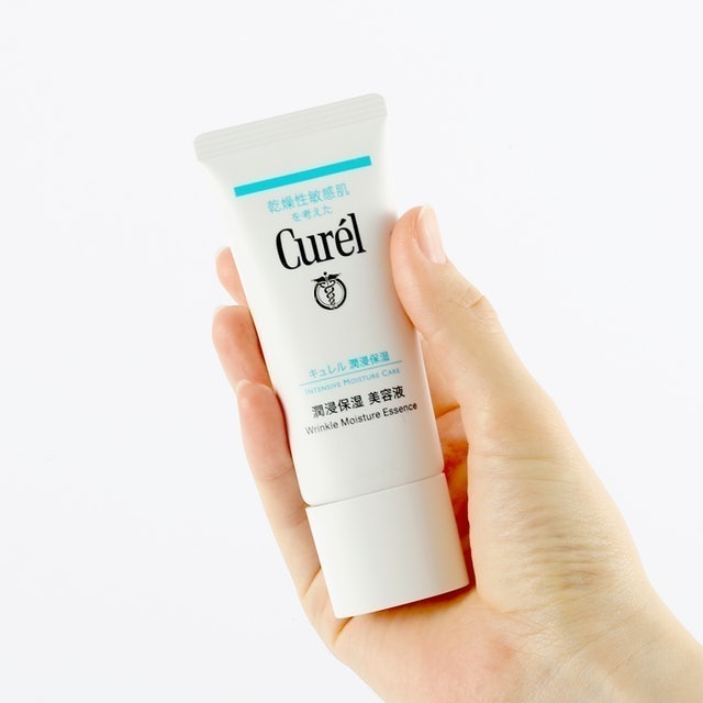 Curél Wrinkle Moisture Essence 5