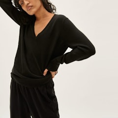 The Cashmere V-Neck