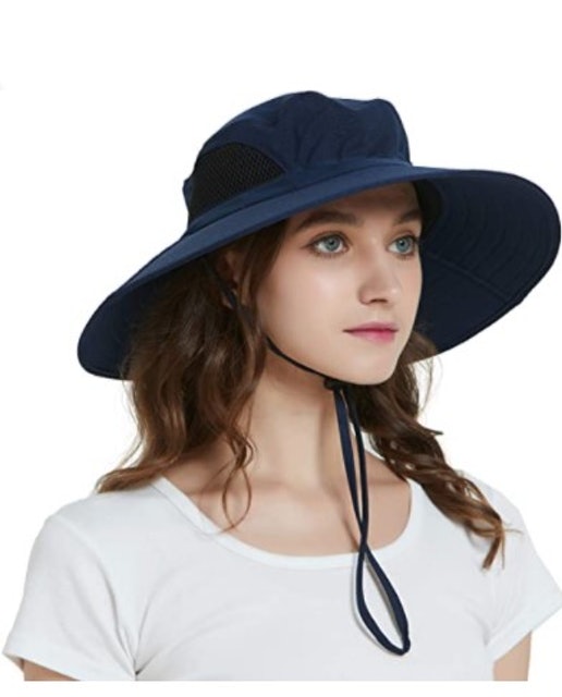 10 Best Women's Sun Hats in 2022 (GearTOP, Simplicity, and More) 4