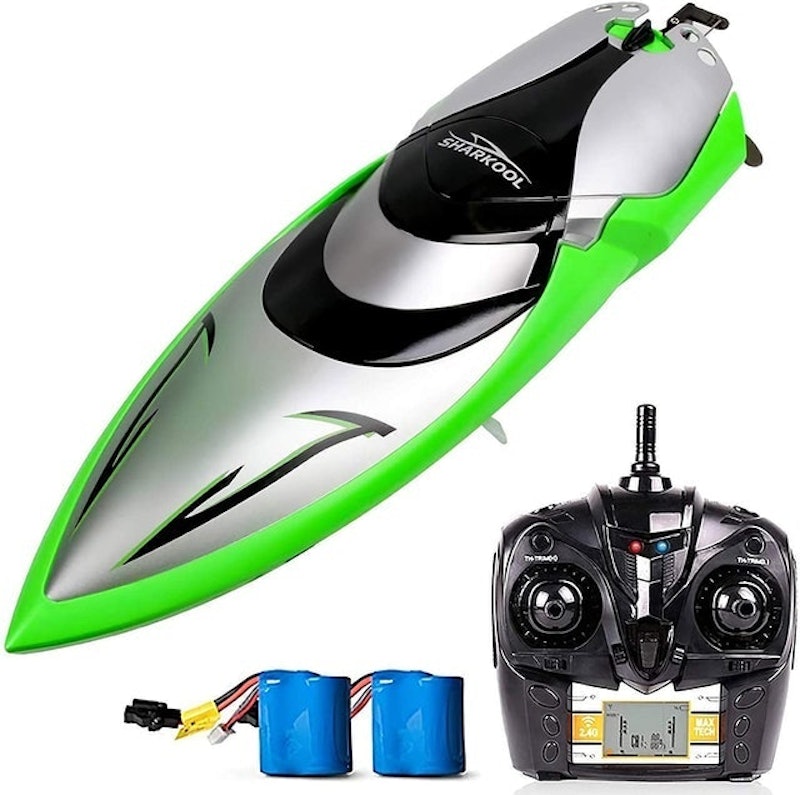 RC Self Righting Racing Boat 1