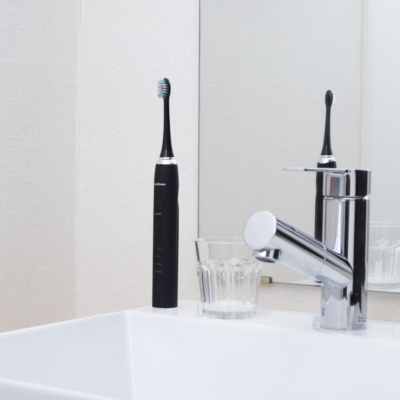 Black Series Sonic Whitening Toothbrush/ADA Accepted 7