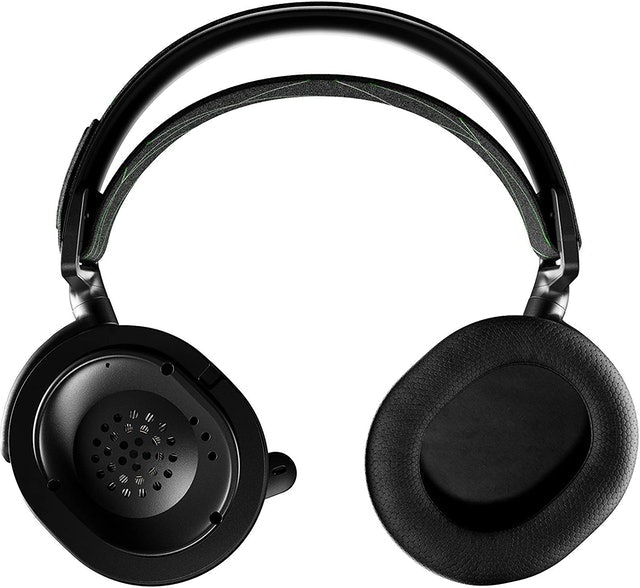 Arctis Pro Wireless Gaming Headset 2