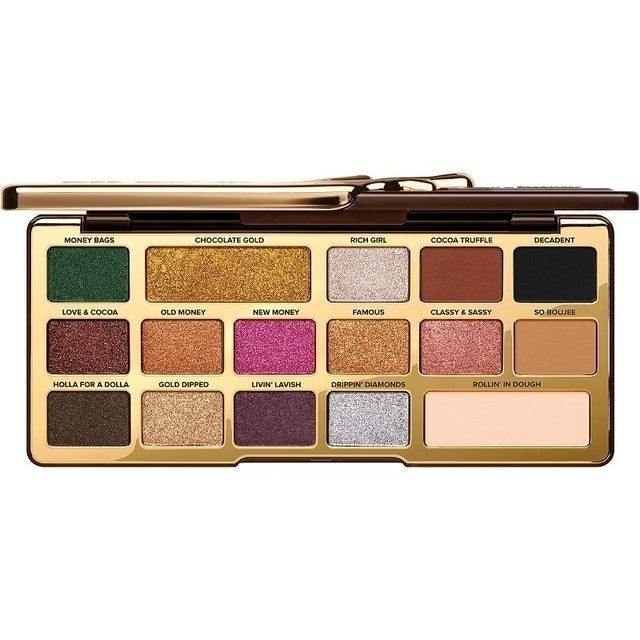 10 Best Winter Eyeshadow Palettes in 2022 (Makeup Artist-Reviewed) 4