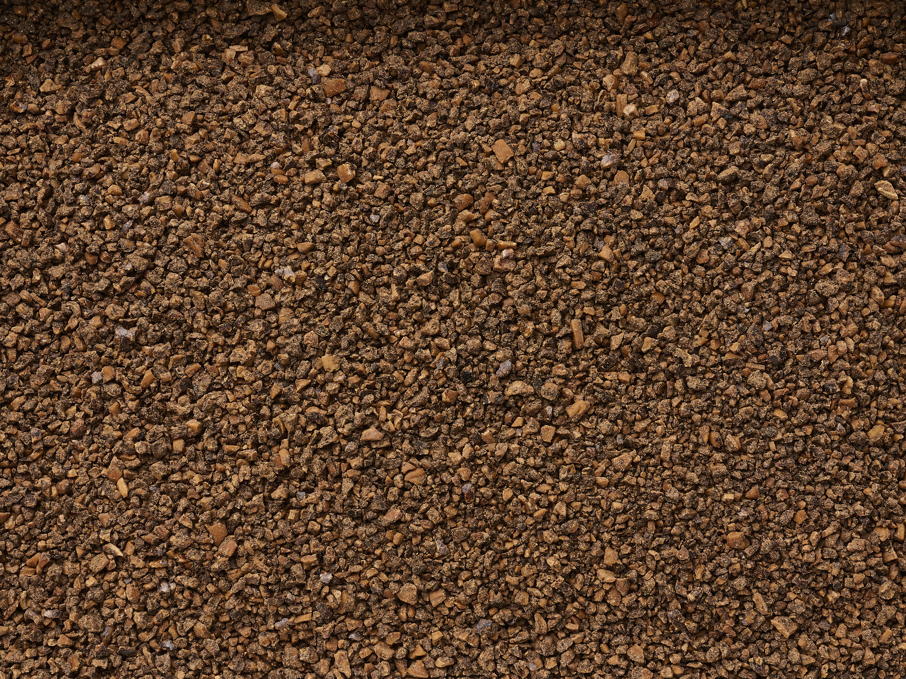 Multi-cat Walnut Shell Litter 3