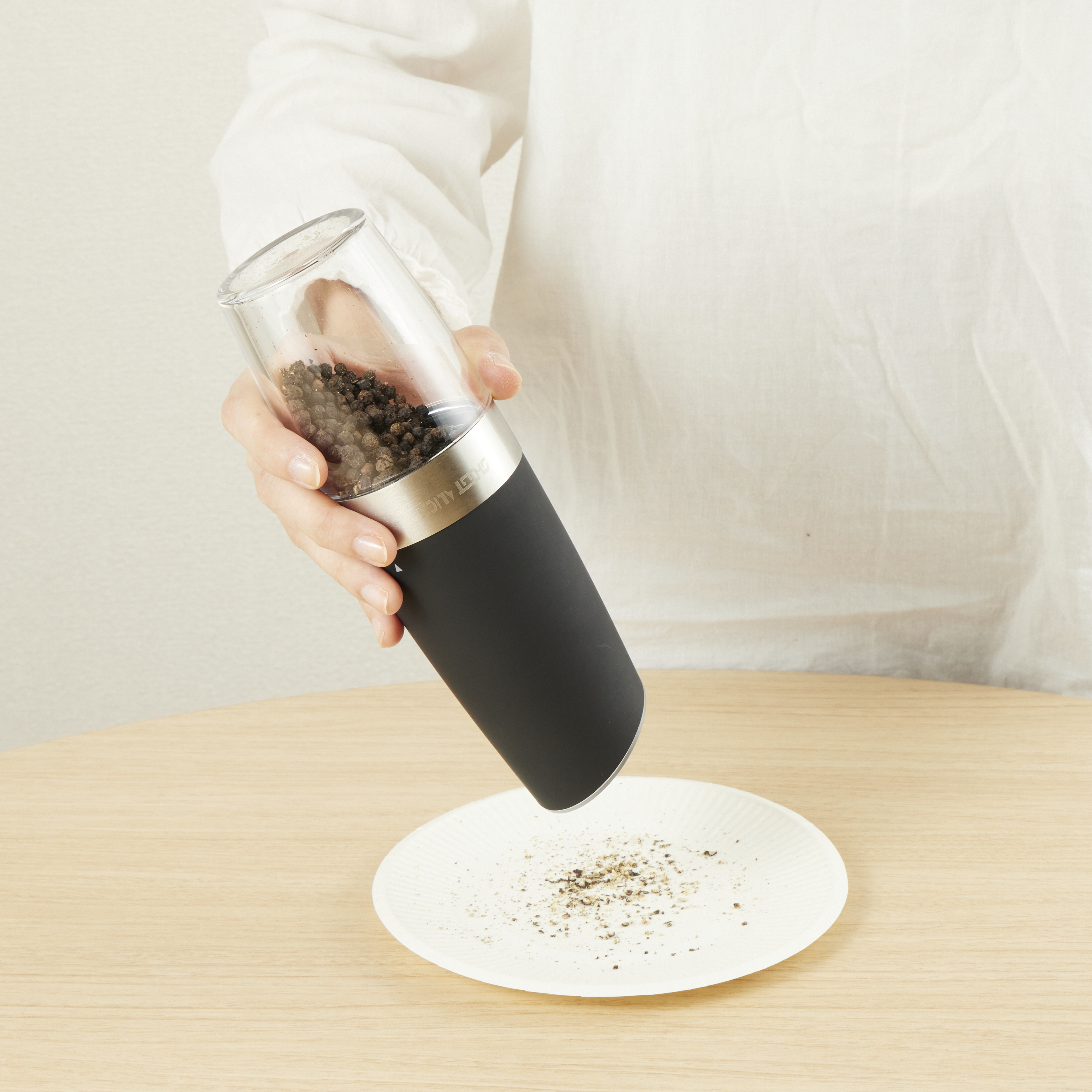 Gravity Electric Pepper Grinder 5